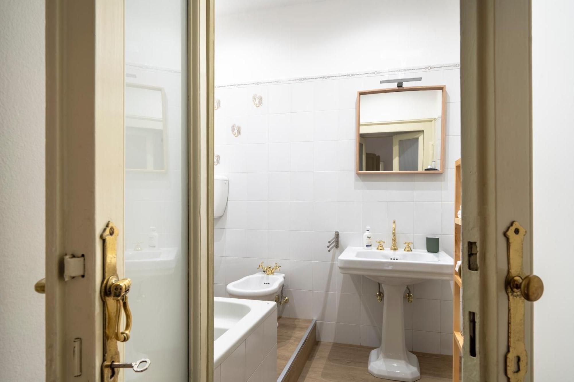 Private And Bathroom Porta Venezia Pensión